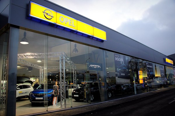 WAAROM KIEZEN VOOR AUTOSTAD?